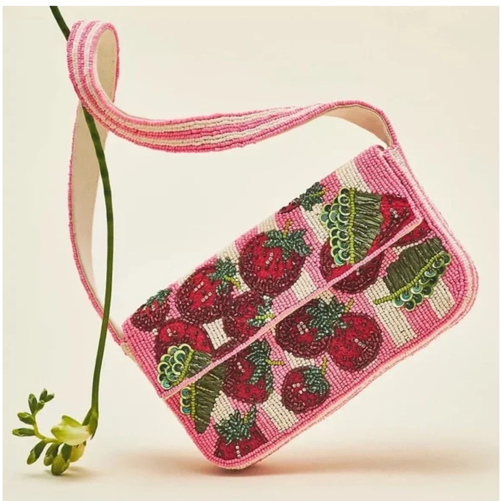 ANTHROPOLOGIE The Fiona Beaded Bag:  Food and Drink Edition- Strawberry Craze